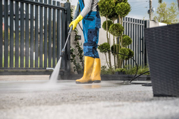 Best Driveway Pressure Washing  in Bidwell, OH